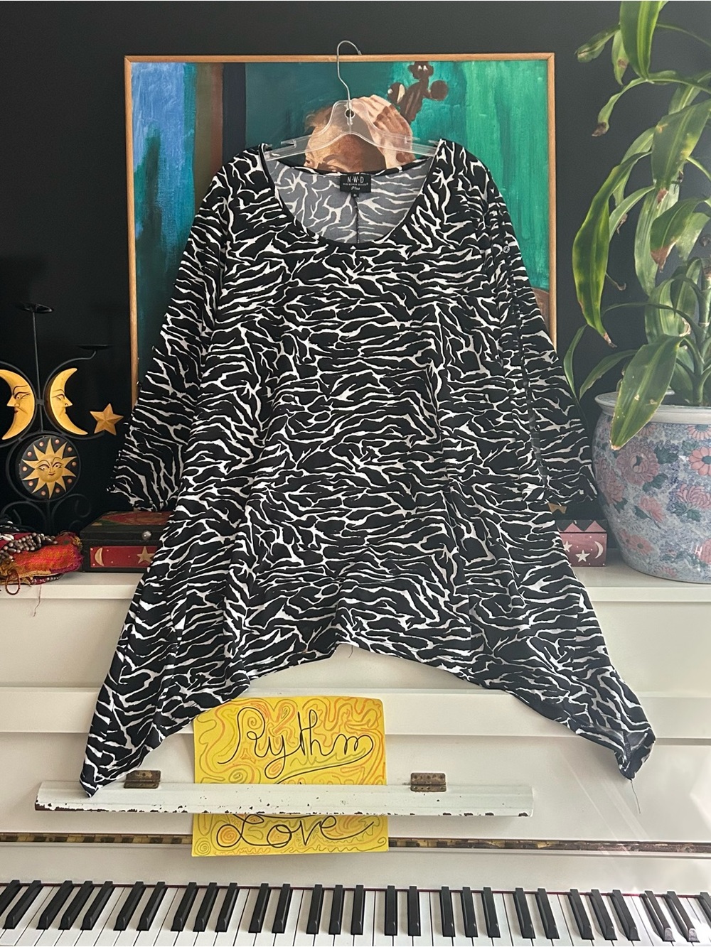 NWD Plus Black & White Zebra Print Asymmetrical Tunic Top 3X